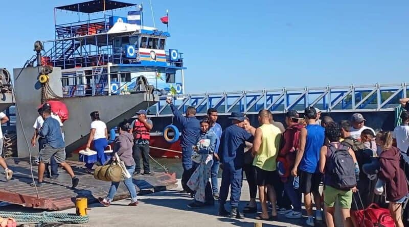 Ortega y Murillo anuncian flotilla mística para acudir en auxilio del chavismo